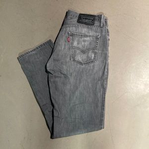 Men’s grey Levi’s
